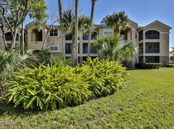 940 Village Trail, Port Orange, FL 32127