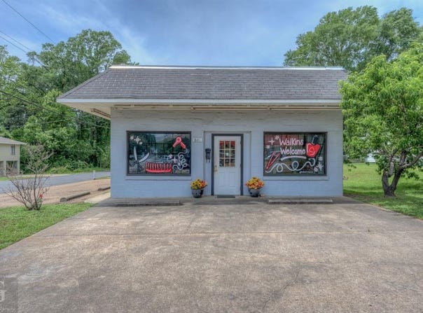 801 Lewisville Road, Minden, LA 71055