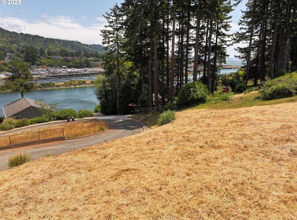 Riverview, Brookings, OR 97415