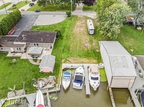 48841 Salt River Drive, Chesterfield, MI 48047
