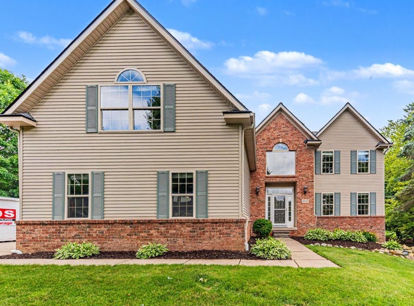 5542 Deer Run Lane, Dexter, MI 48130