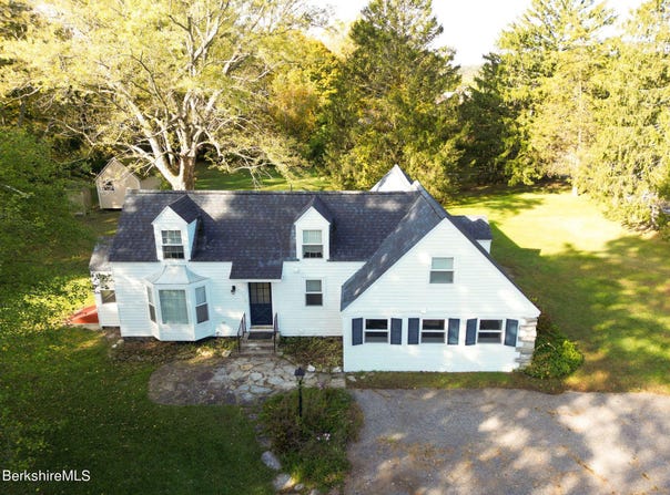 63 Division St, Great Barrington, MA 01230