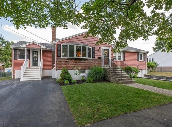 11 Will Sawyer Road, Peabody, MA 01960