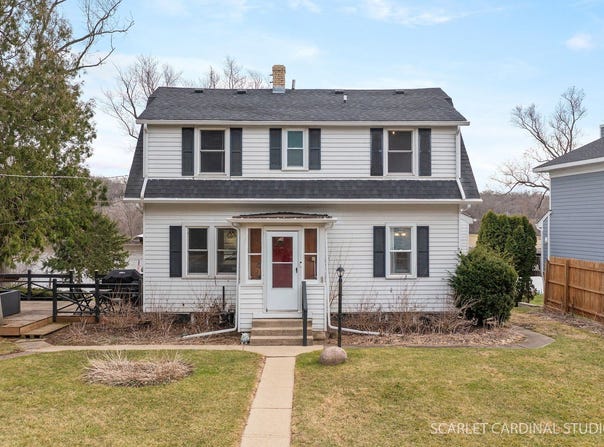 705 Spring Beach Way, Cary, IL 60013