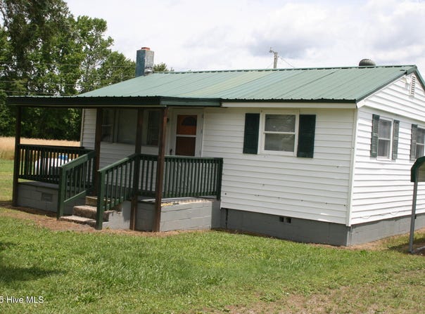1819 Thirteen Bridges Road, Enfield, NC 27823