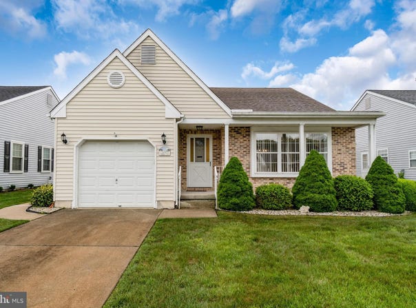 712 MONACO WAY, WILLIAMSTOWN, NJ 08094