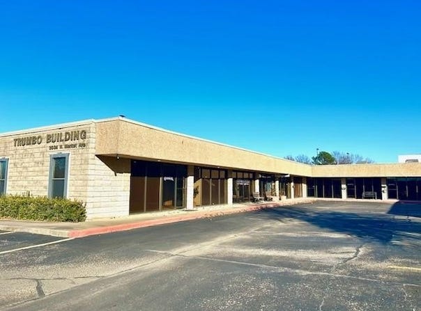3024  N Market  AVE Unit #C, Fayetteville, AR 72703