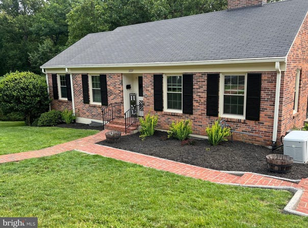 2227 RIDGEWOOD DRIVE, LYNCHBURG, VA 24503