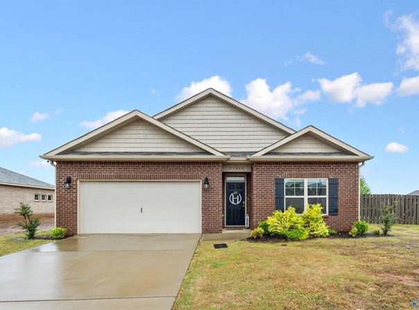 25066 Delilah Circle, Athens, AL 35613