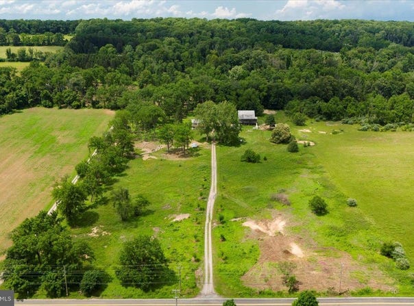 6859 PHILLIPS MILL ROAD, SOLEBURY, PA 18963
