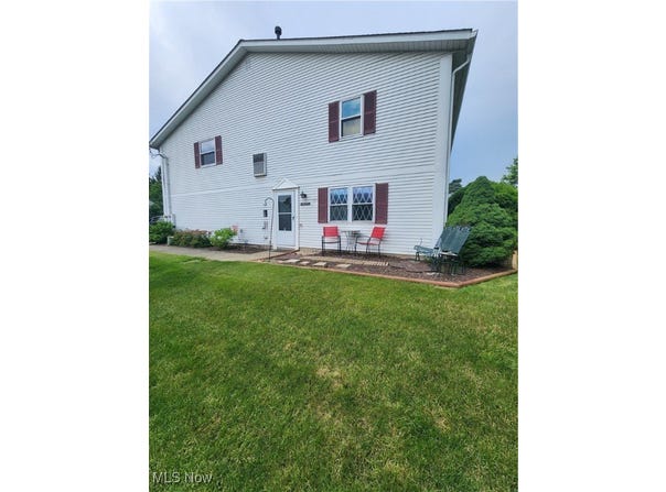 4211 Dennis Lane, Brunswick, OH 44212
