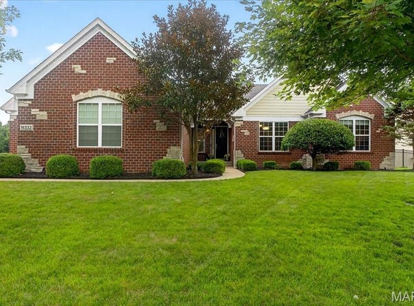 16332 Wynncrest Falls Way, Wildwood, MO 63005