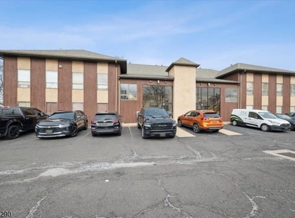495 Union Ave, Middlesex Boro, NJ 08846