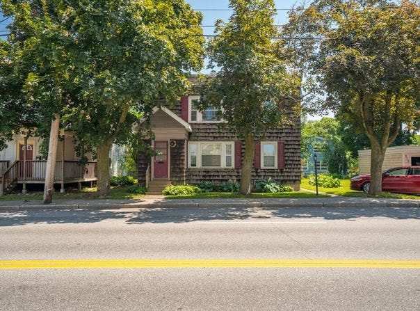 315 East Avenue, Lewiston, ME 04240