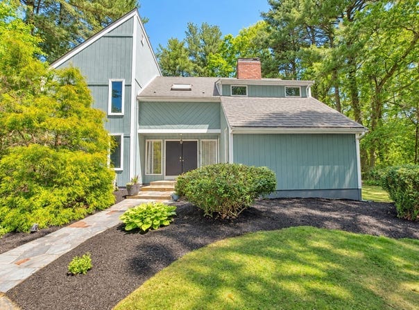 54 Barefoot Hill Road, Sharon, MA 02067