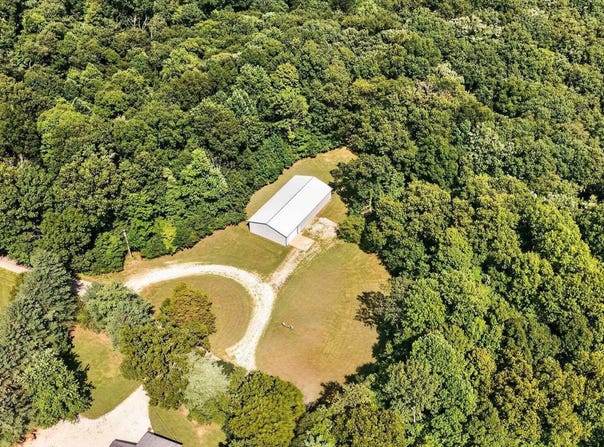 8550 N Fish Road, Bloomington, IN 47408-9234