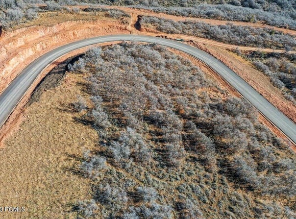 2052 E Peak Vw Drive, Kamas, UT 84036