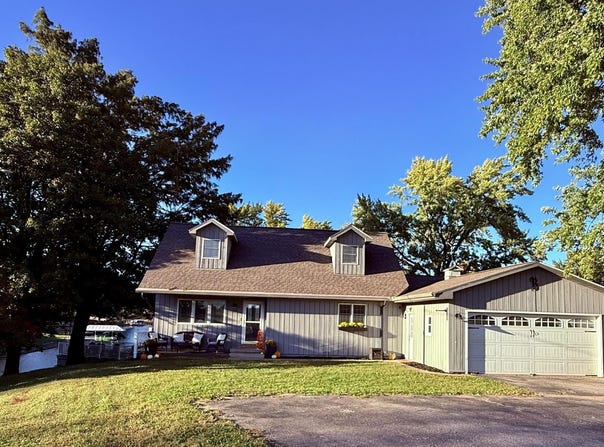479 JUNIPER Drive, Petersburg, IL 62675