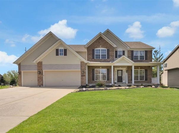 1002 Brook Mont Drive, O'Fallon, MO 63366