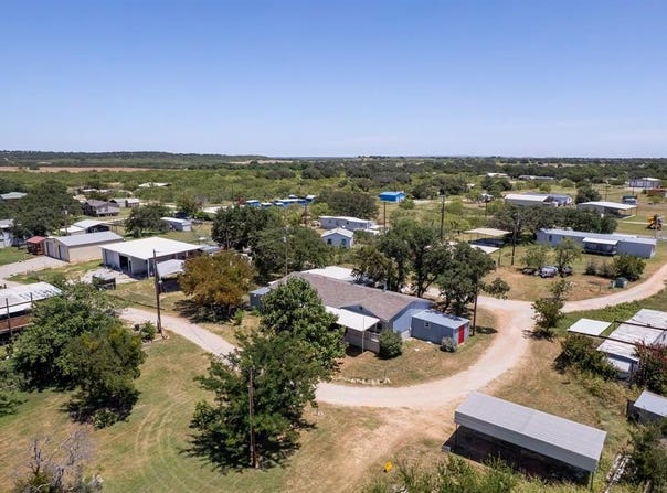 5828 Tacos Trail, Brownwood, TX 76801