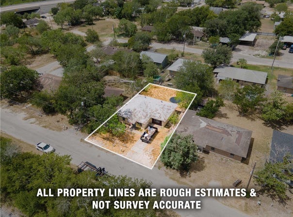 205 Brazos, George West, TX 78102