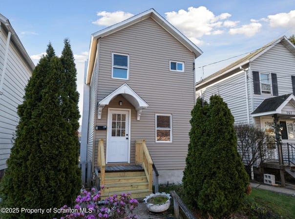 369 N Pennsylvania Avenue, Wilkes-Barre, PA 18702