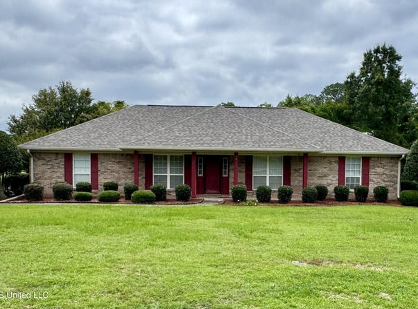 36 Maci Lane, Lucedale, MS 39452