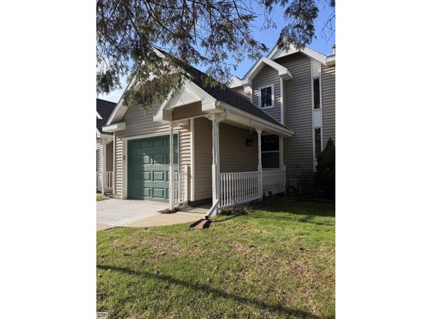 449 Irons Park Drive, West Branch, MI 48661-8421