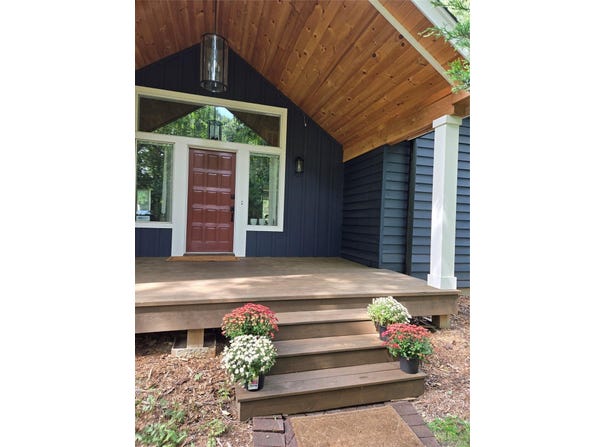 7 Waterview Drive, Port Jefferson, NY 11777