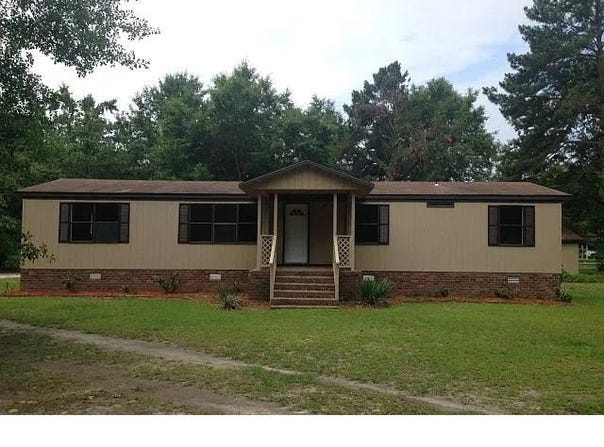 1061 Pine Ridge Road, Manning, SC 29102