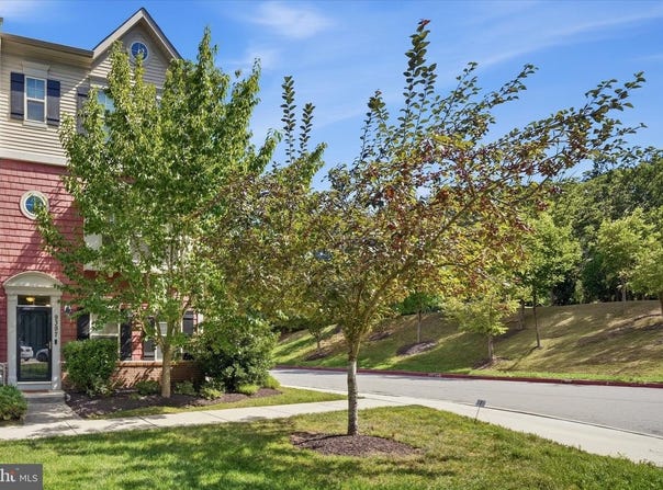 9397 ROCK RIPPLE LN, LAUREL, MD 20723