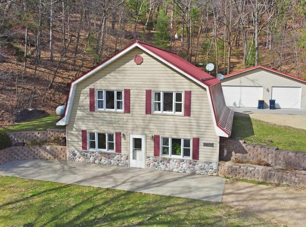 W7656 Suldal Road, Mauston, WI 53948