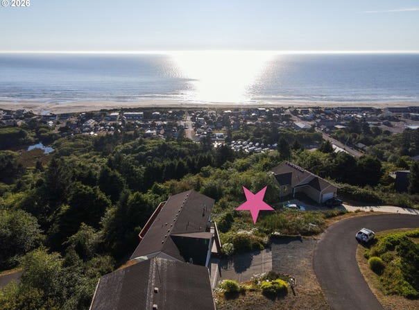 Longview Loop, RockawayBeach, OR 97136
