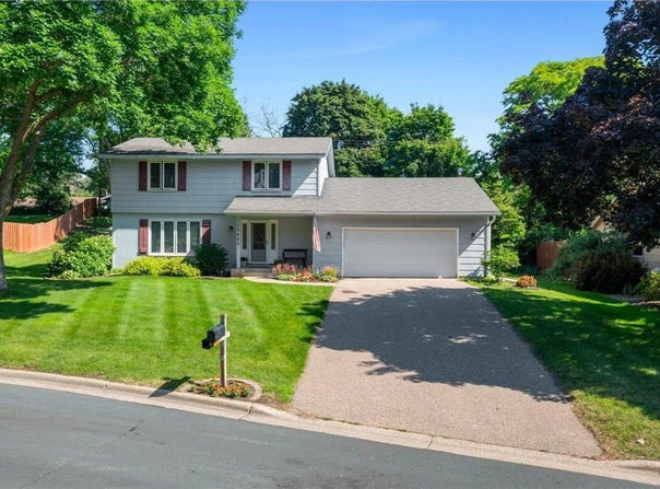 13602 Upton Avenue S, Burnsville, MN 55337