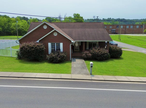 1662 Market Street, Dayton, TN 37321