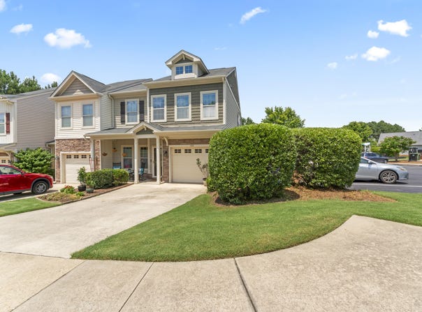 100 Beaconwood Lane, Holly Springs, NC 27540