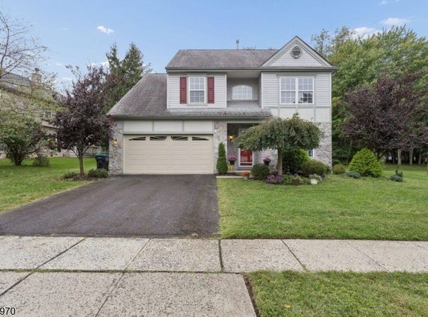 6 Harvard Cir, Montgomery Twp., NJ 08540-7935