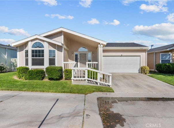 27828 Spyglass Lane, Canyon Country, CA 91351