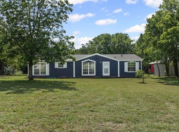 345 N Barron Road, Covington, TX 76636