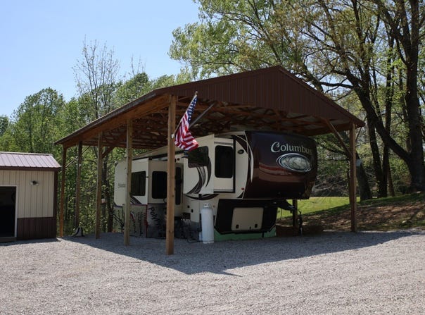 378 Rock Springs Rd, Celina, TN 38551