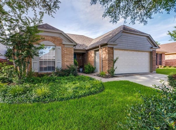 4733 Baytree Drive, Fort Worth, TX 76137
