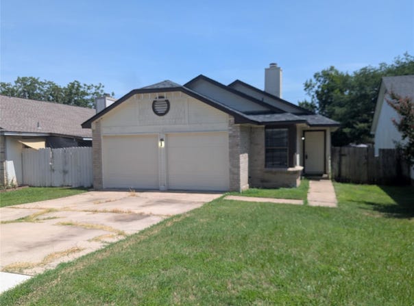 1204 Greenbriar LOOP, Round Rock, TX 78664