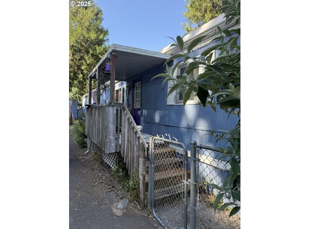 47775 Berry, Oakridge, OR 97463