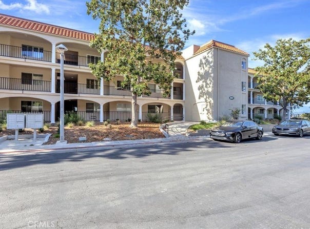 4001 Calle Sonora, Laguna Woods, CA 92637