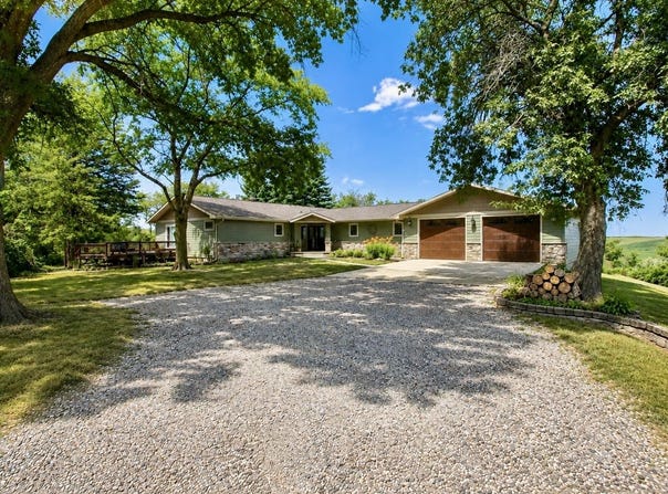 18231 Weber Rd, Westfield, IA 51062
