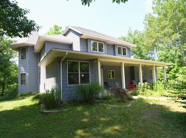 14888 CR 687, South Haven, MI 49090