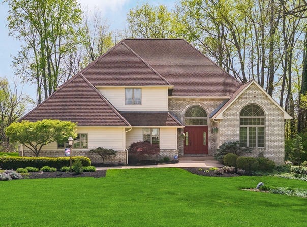 1354 Hemlock Court NE, Lancaster, OH 43130