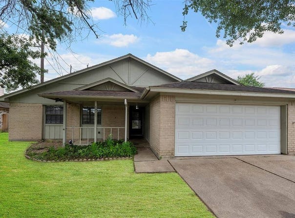 6911 Prairie Village Drive, Katy, TX 77449