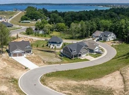 13956 S WINDING TRAIL, TRAVERSE CITY, MI 49686
