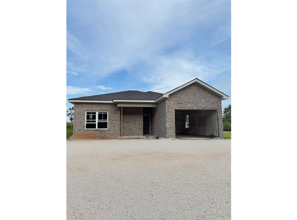 7175 King Road, Valley, AL 36854
